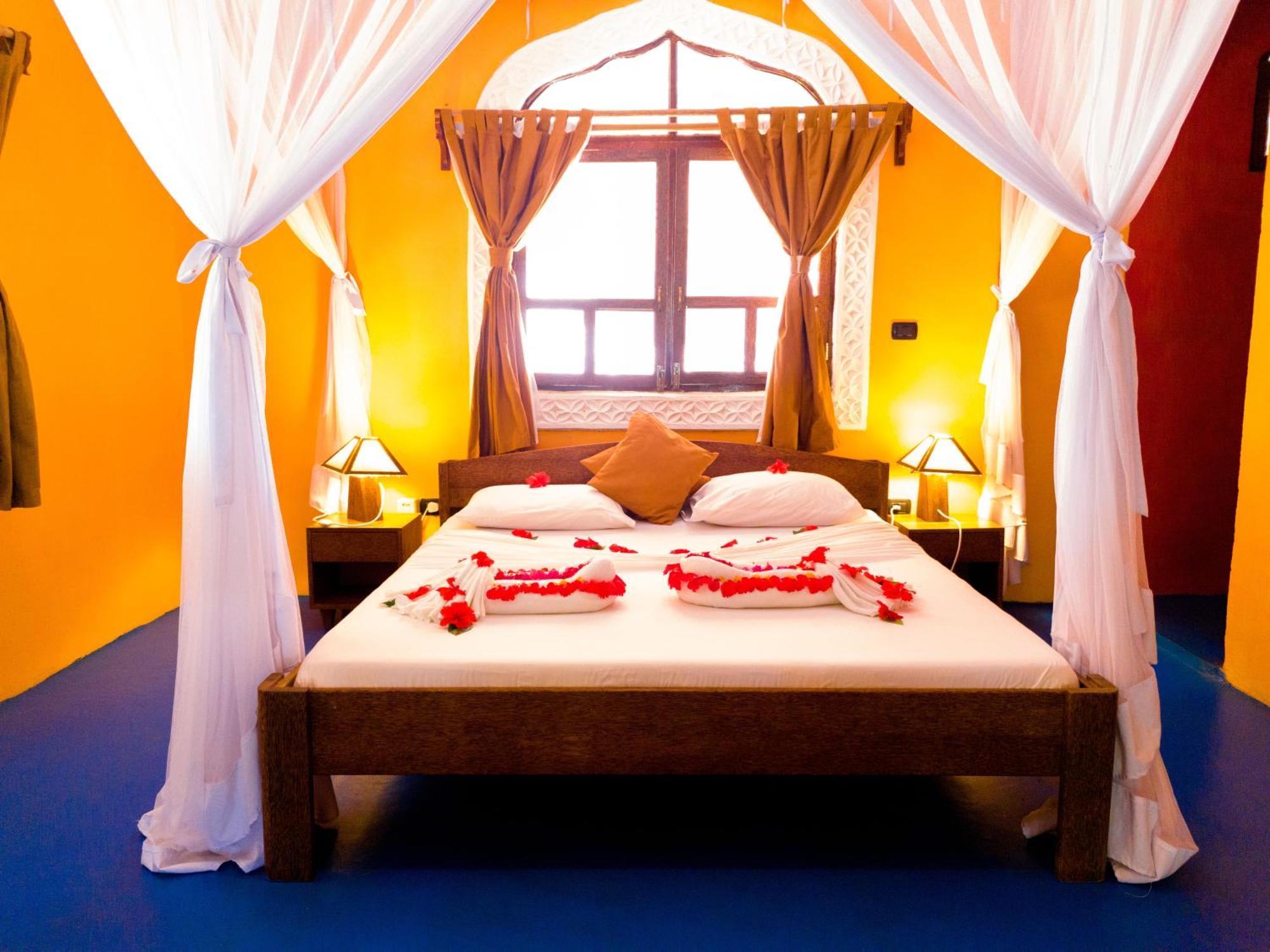 Swahili Palace Zanzibar Пвани Мчангани Екстериор снимка