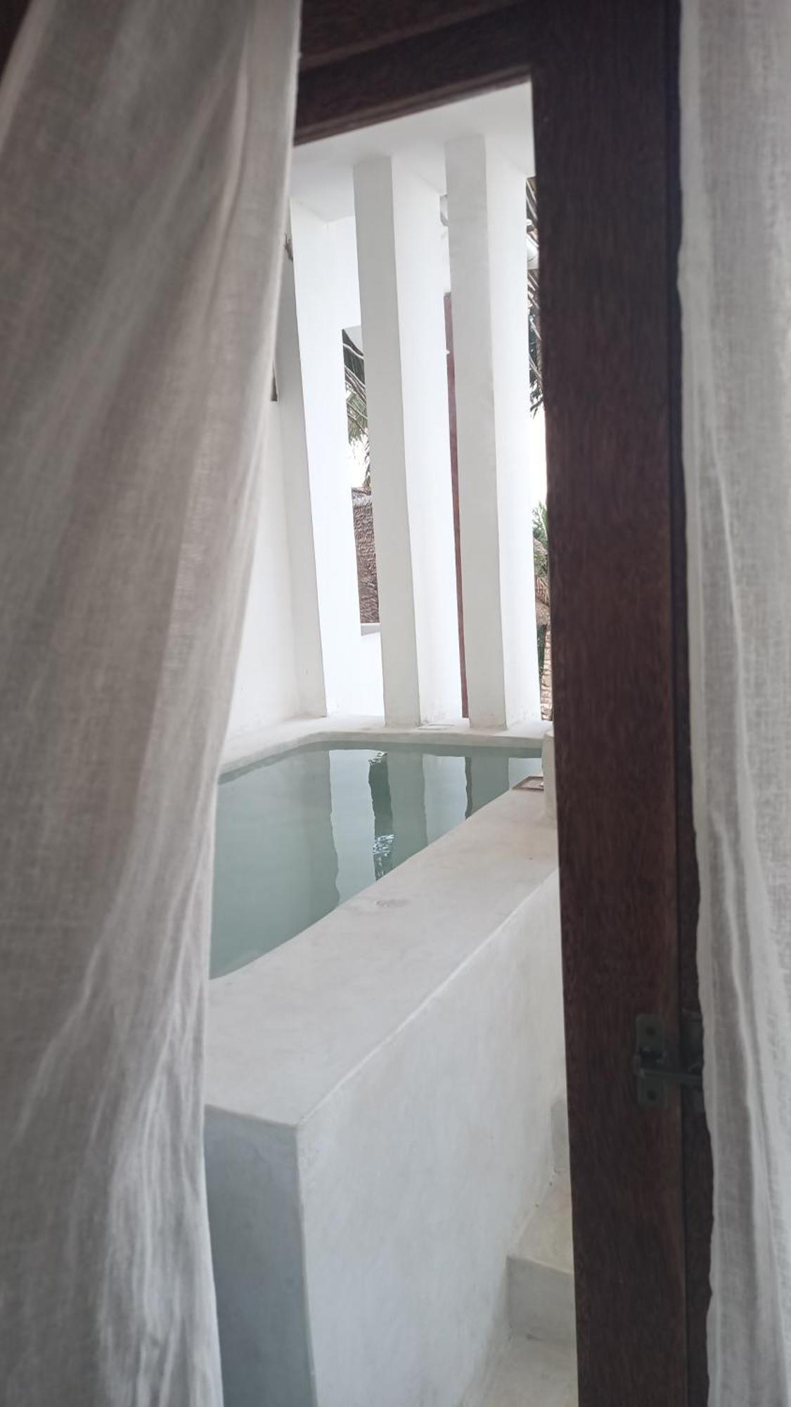 Swahili Palace Zanzibar Пвани Мчангани Екстериор снимка